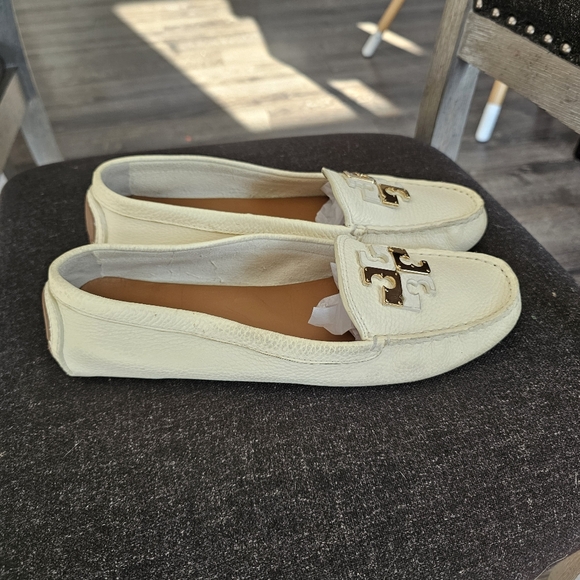 Tory Burch Lowell Driving Moc - Picture 7 of 12